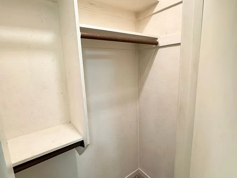 461 Walnut St — Photo 7