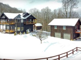 684 Headwaters Rd, Slatyfork, WV 26291