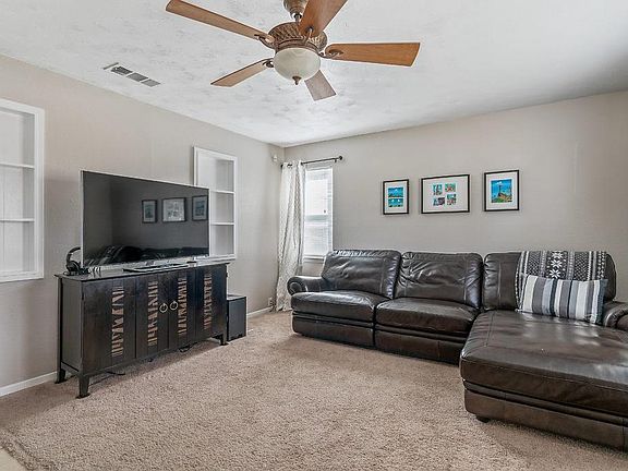4th image of 928 Wilemon Dr