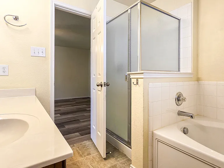 12453 Peak Cir — Photo 15