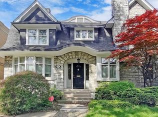 28 Dunvegan Rd, Toronto, ON M4V 2P6