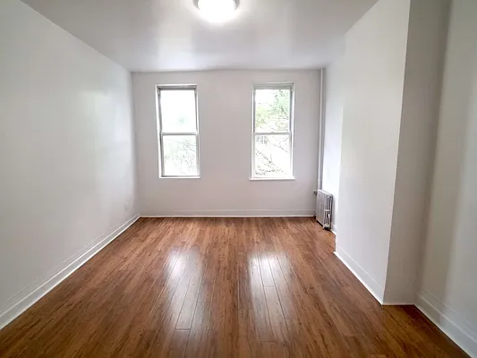 Rented by Compass | media 13