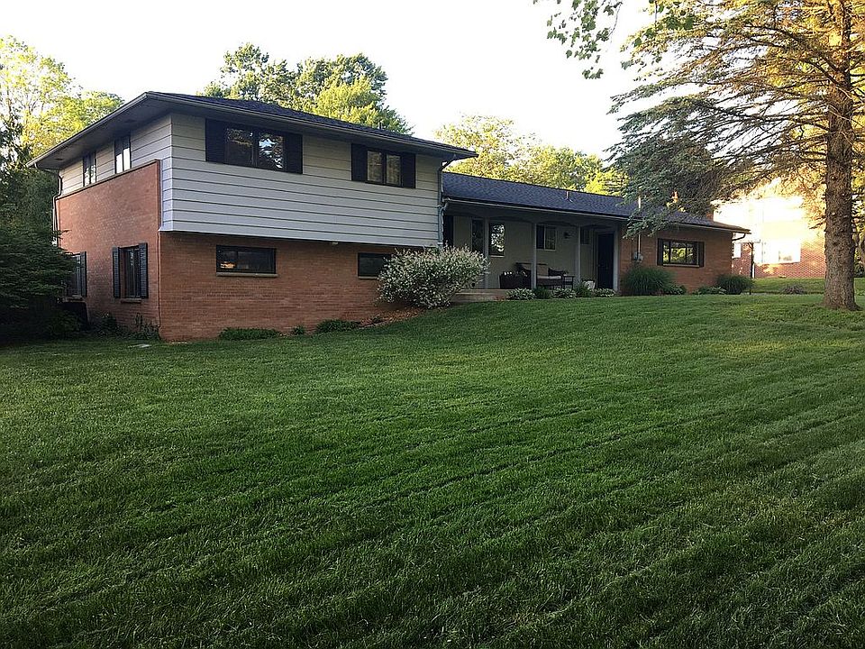 1st image of 2219 Lanco Dr NW