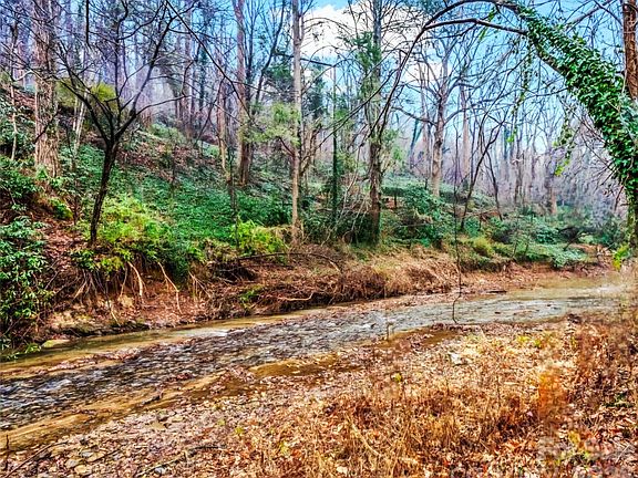 3rd image of 109 Wall Rd