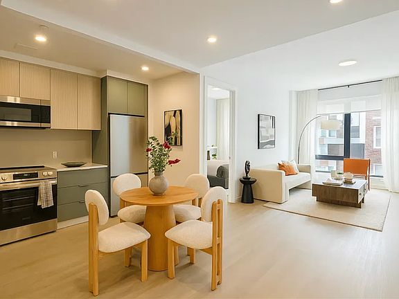 3rd image of 158 Lott St #770D