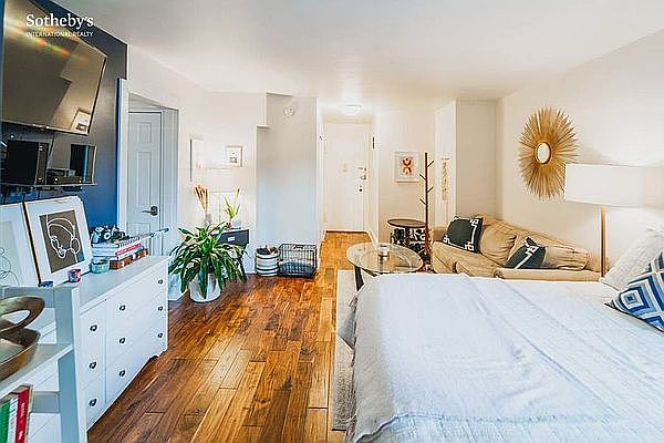 1st image of 301 E 63rd St APT 7J