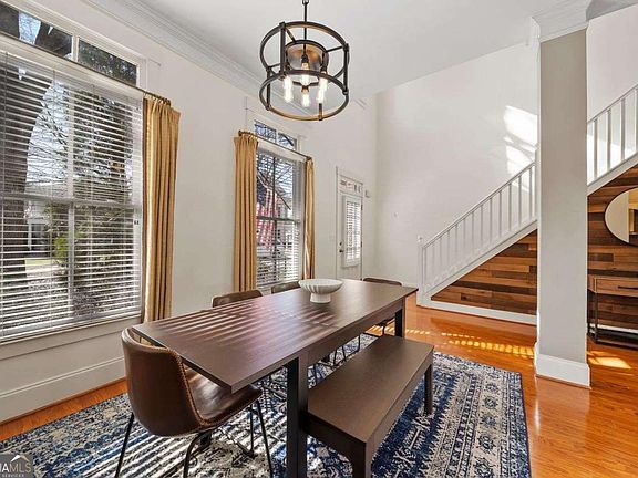 5th image of 4125 Hunt St SW