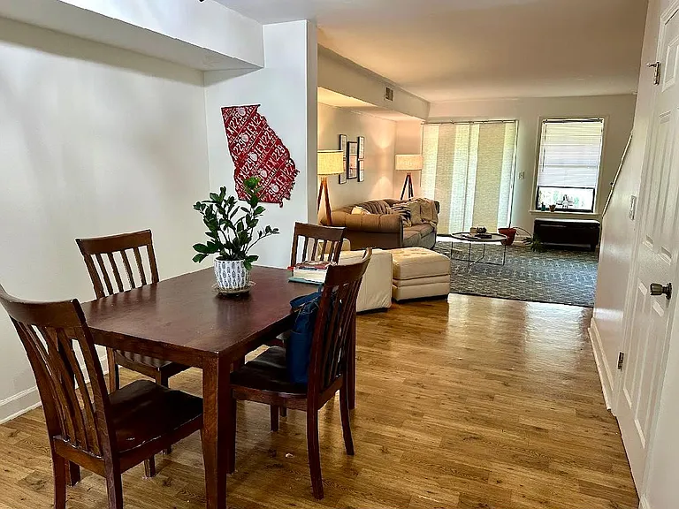 210 Appleby Dr #207 — Photo 3