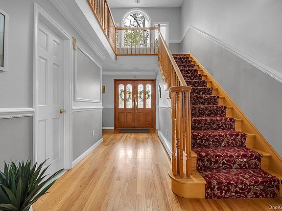 2nd image of 110 Union Place