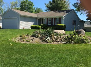 22 Westover Dr, Webster, NY 14580