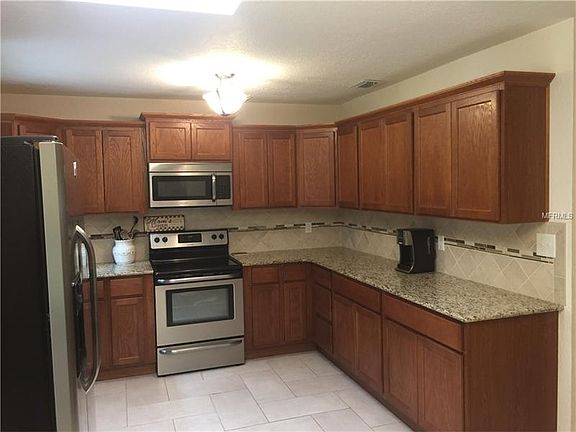 4th image of 3901 Palm Dr