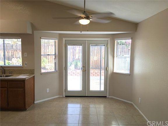 4th image of 25316 Bay Ave