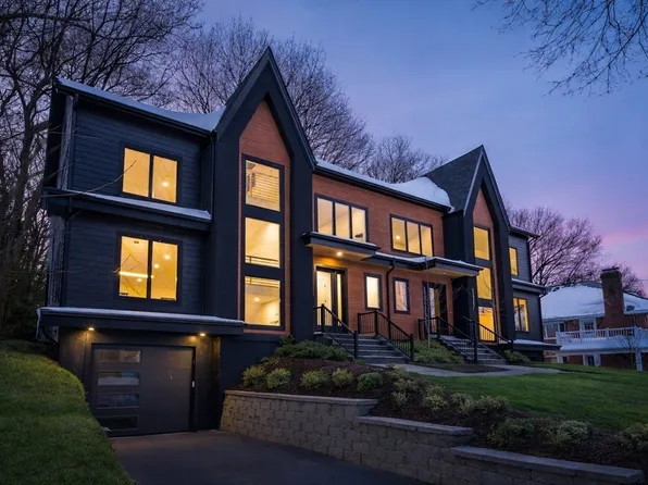 129 Withington Rd #129, Newtonville, MA 02460