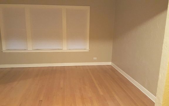 2nd image of 11108 S Avenue M