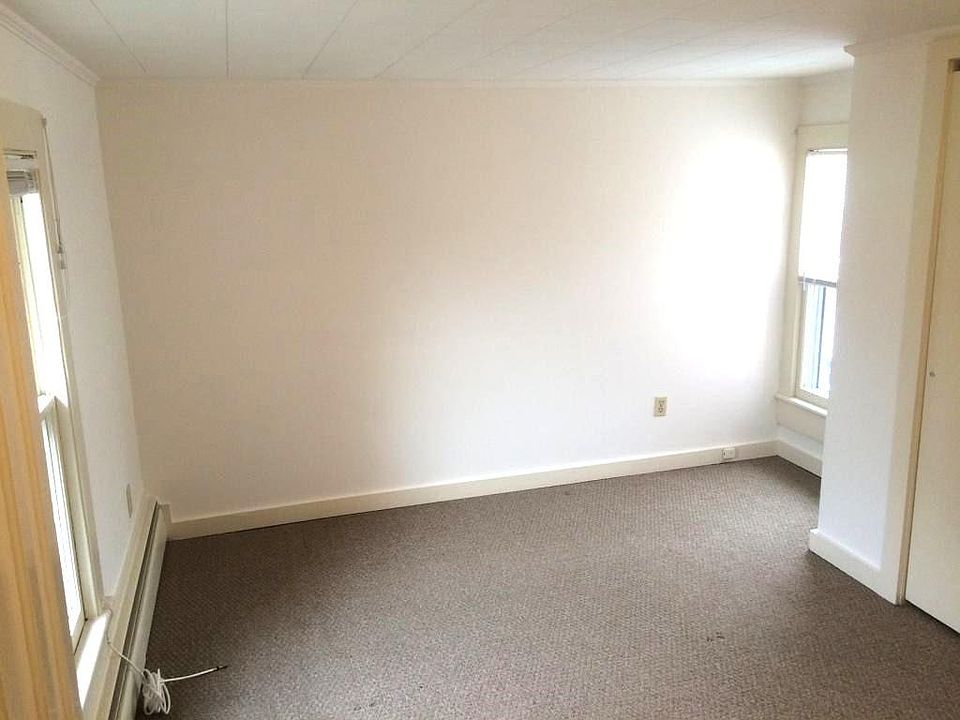 1st image of 151 Schryver St #X