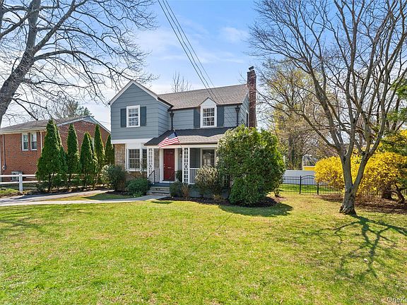 2nd image of 44 Sprague Road
