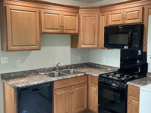 2nd image of 509 W 5th St