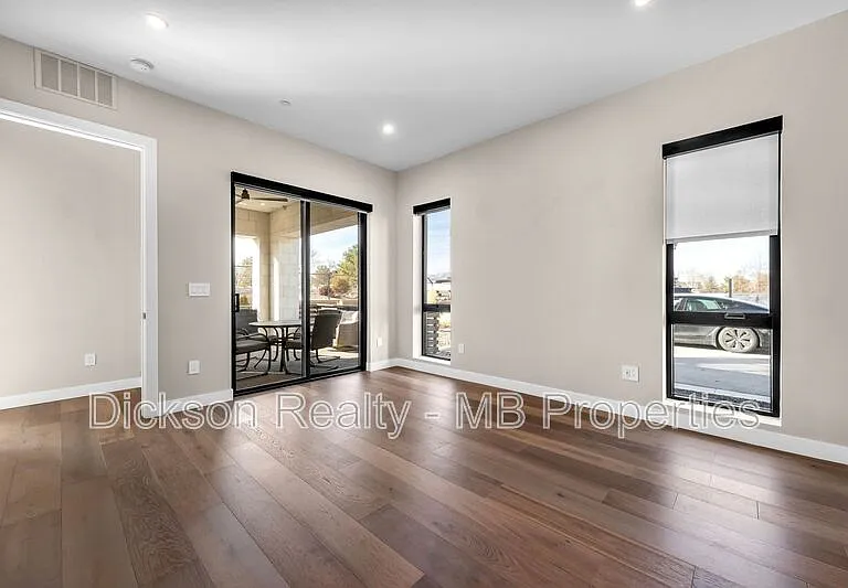 31 Campolina St — Photo 32