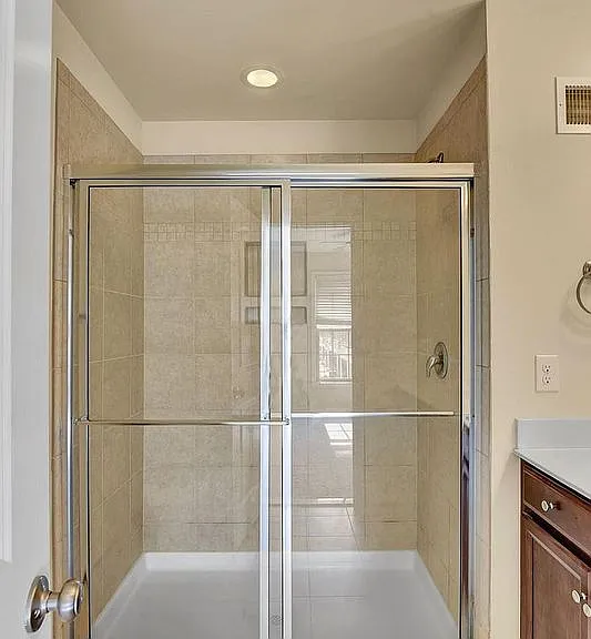 8891 Cherry St — Photo 29