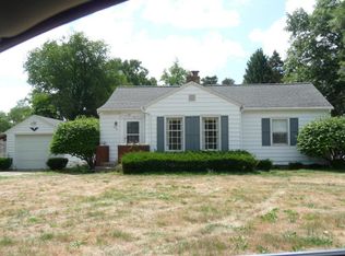 827 W Giles Rd, Muskegon, MI 49445