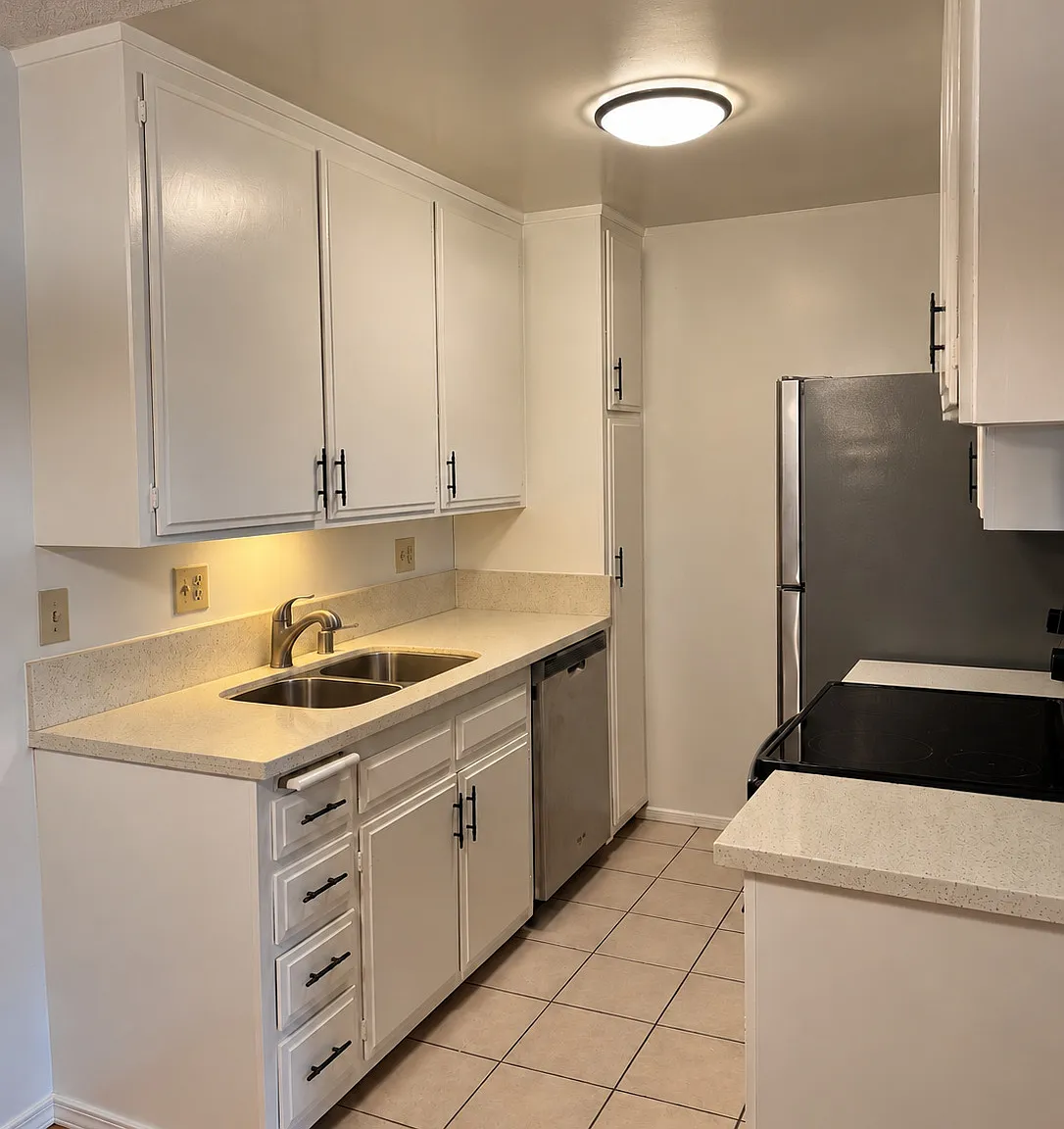 1 bed, 800 sqft, $2,495 — Photo 4