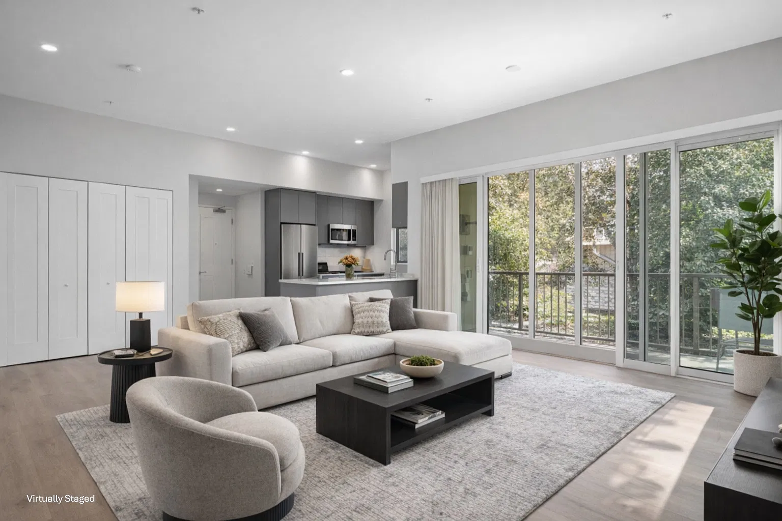 1223 N Hayworth Ave — Photo 1