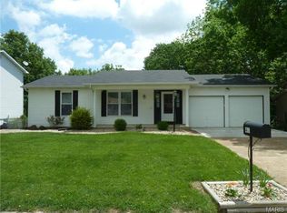 41 Lost Dutchman Dr, Saint Peters, MO 63376