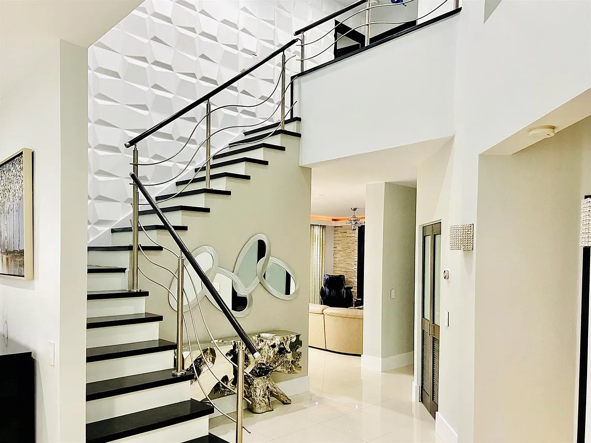 Building Photo - 3898 Falcon Ridge Cir