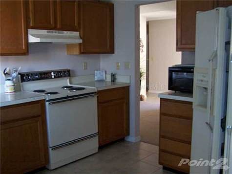 4th image of 1711 Atrium Dr