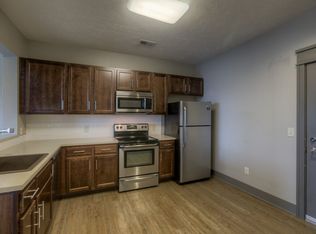 3930 Farnam St APT 201, Omaha, NE 68131