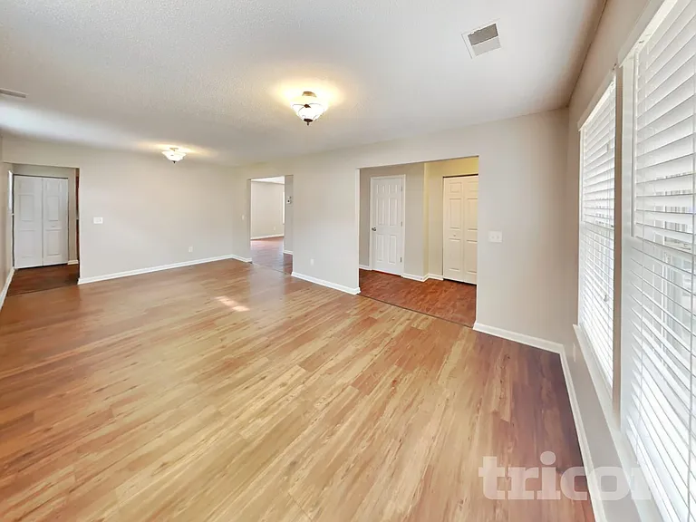 308 Fox Trot Dr — Photo 3