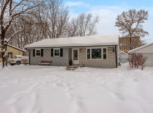 6116 Woodbine Ave, Woodbury, MN 55125