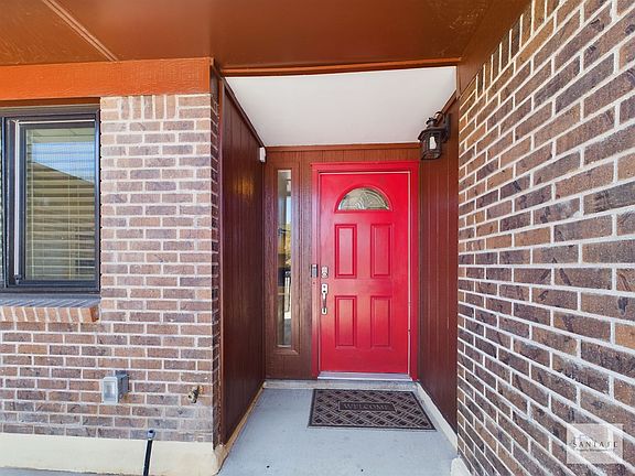 5th image of 2200 Brillante St