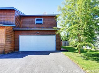 3160 Bridle Ln, Anchorage, AK 99517