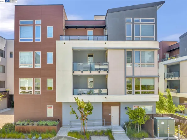 1039 Foster Square Ln #201, Foster City, CA 94404