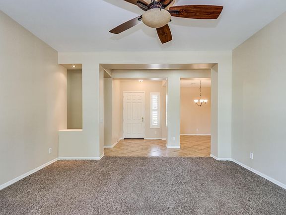 3rd image of 8107 W San Miguel Ave