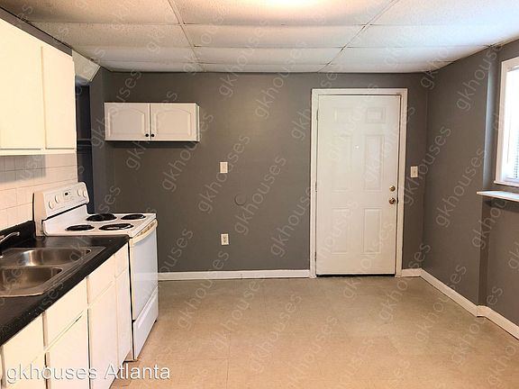 4th image of 4911 Valley Dale Dr SW APT C