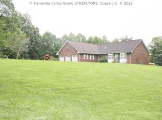 3151 State Route 34 S, Hurricane, WV 25526