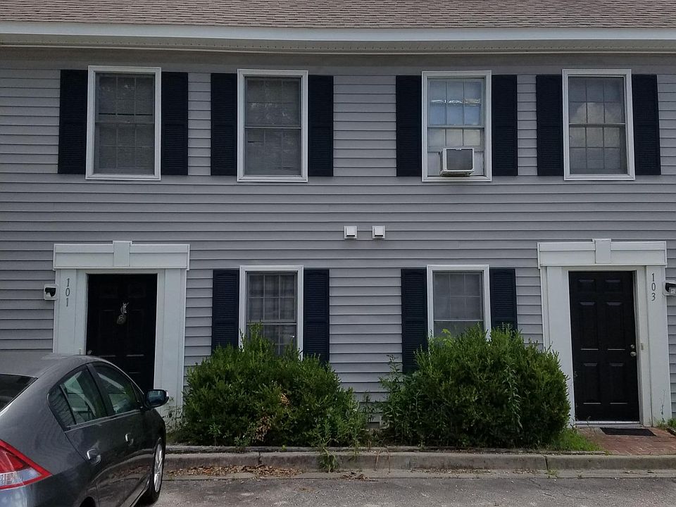 Front of duplex
