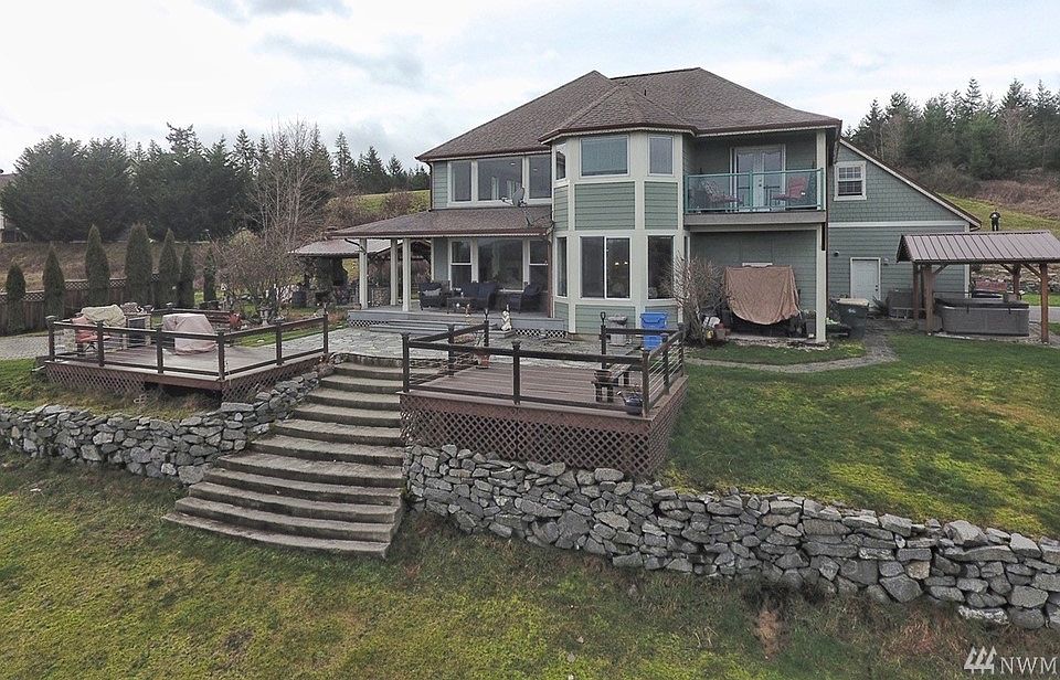 1st image of 14316 Laplash Ln SE