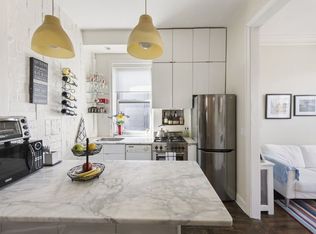 327 W 11th St APT 5R, New York, NY 10014