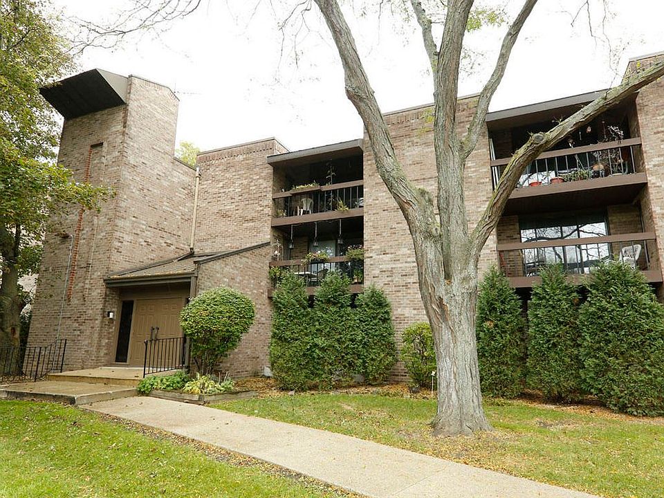 1st image of 3635 N Tucker Pl APT 206