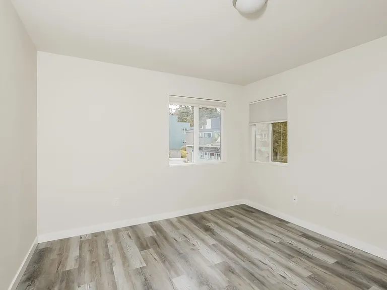 7151-7153 Fauntleroy Way SW — Photo 12