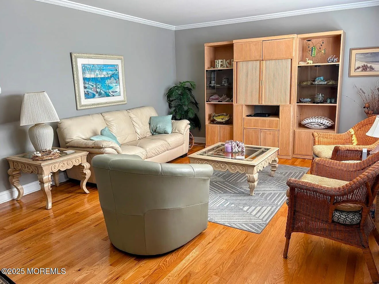 1 bed, 744 sqft, $2,000 — Photo 3