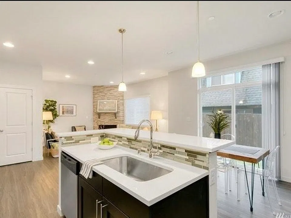 20732 76th Ave W #A