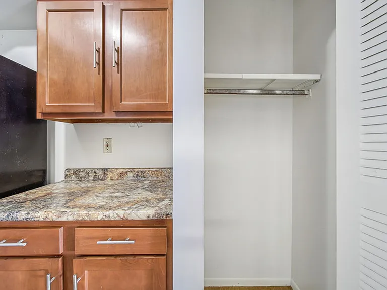 North Branch Apartments — Photo 25