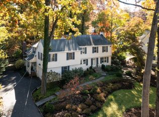 261 Washington Ave, Chatham, NJ 07928