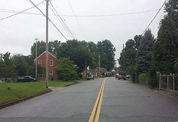 2nd image of 1122 Askin St