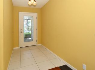 5325 Kelly Dr #4, Sarasota, FL 34233