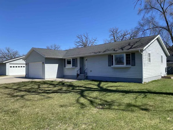 11626 North Lake Street, Milton, WI 53563